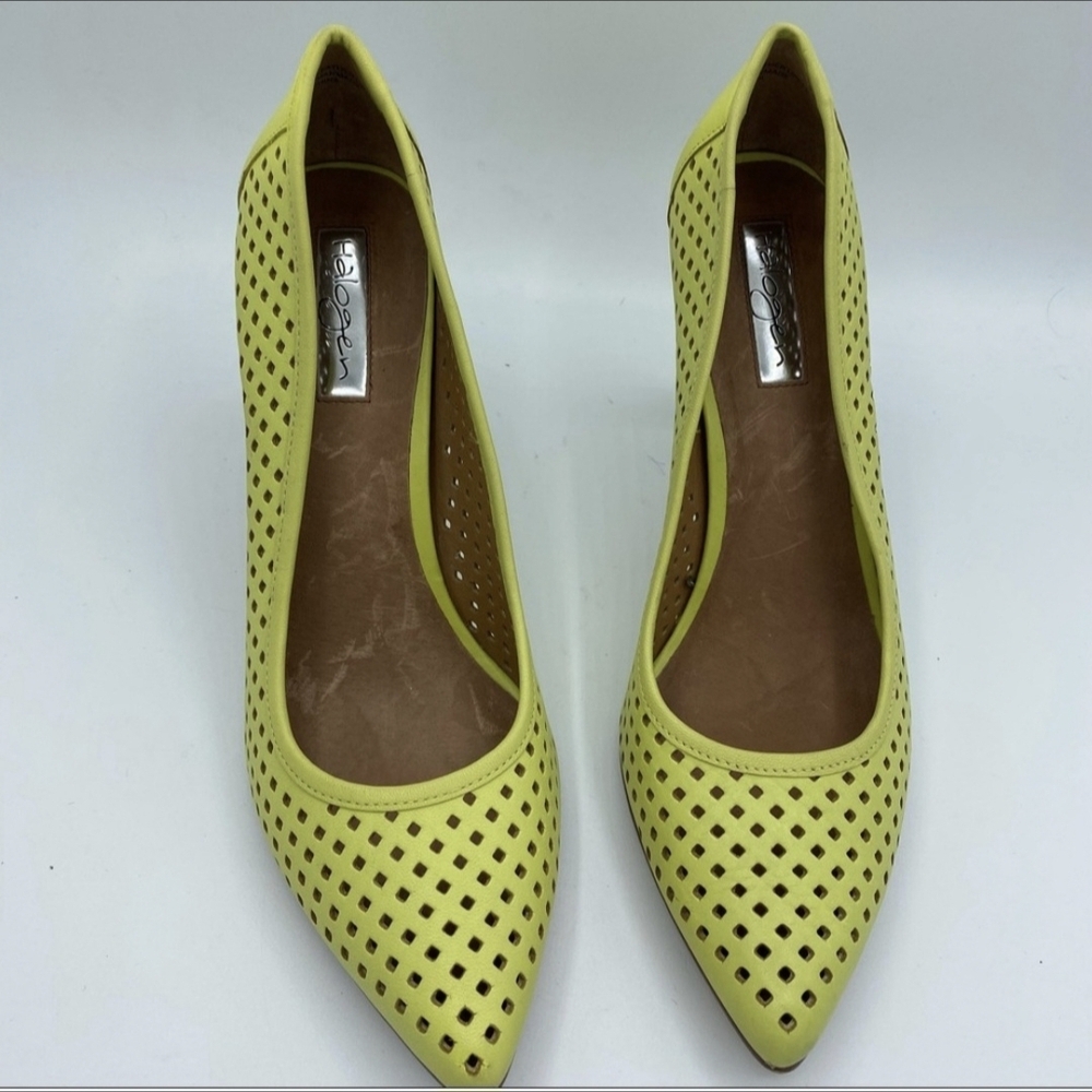 Halogen Heels - Picture 2 of 6